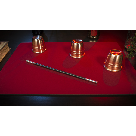 Economy Close-Up Pad 16X23 (Red) by Murphy's Magic Supplies - Trick