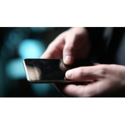 Chris Kenworthey and Mark Mason Present EYEPHONE (Gimmick and Online Instructions) by Alan Boyd - Trick