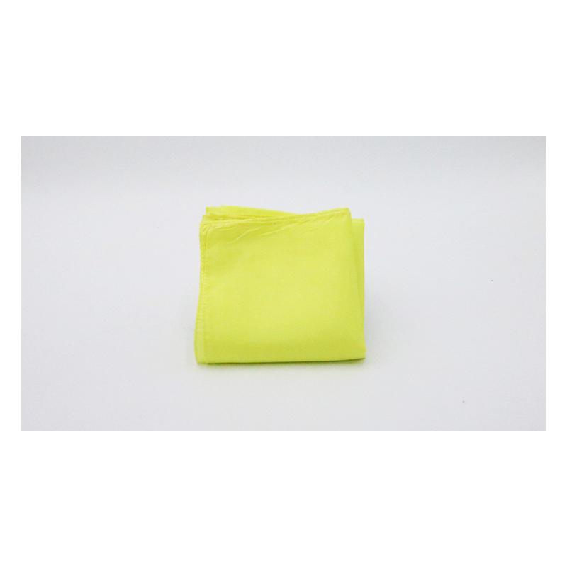 Silk 12 inch single (Light Yellow) Magic by Gosh - Trick