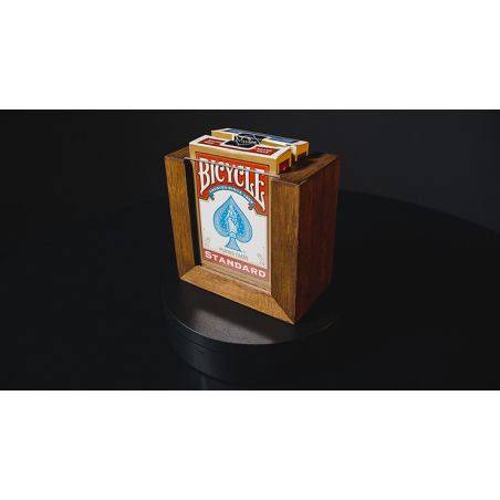 LEGACY DECK HOLDER by Joao Miranda and Miguel Pinto - Trick