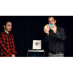 Plug it (Gimmicks and Online Instructions) by Gustavo Raley - Trick