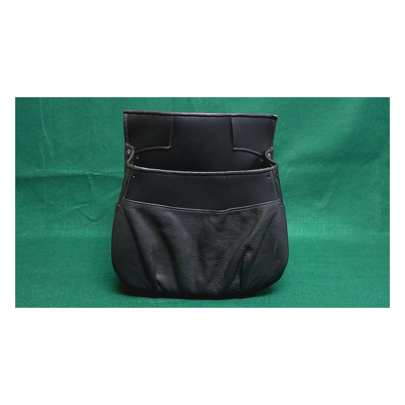 BUSKER POUCH by The Ambitious Card - Trick