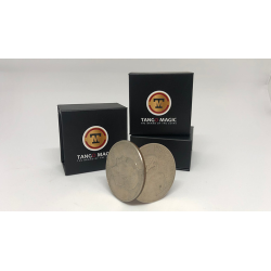 Magnetic Flipper Coin (Half Dollar)(D0042) by Tango - Trick