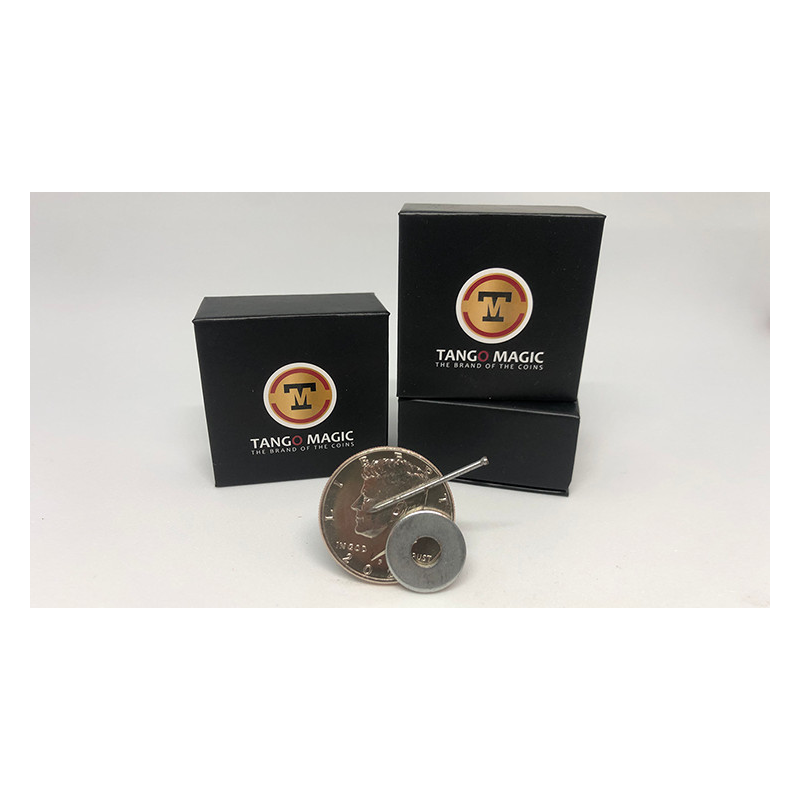 Strong Magnetic Half Dollar (D0112) by Tango - Trick