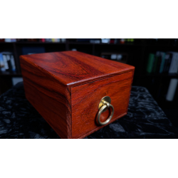 Alchemist's Chest by Bond Lee, Waylon, and MS Magic