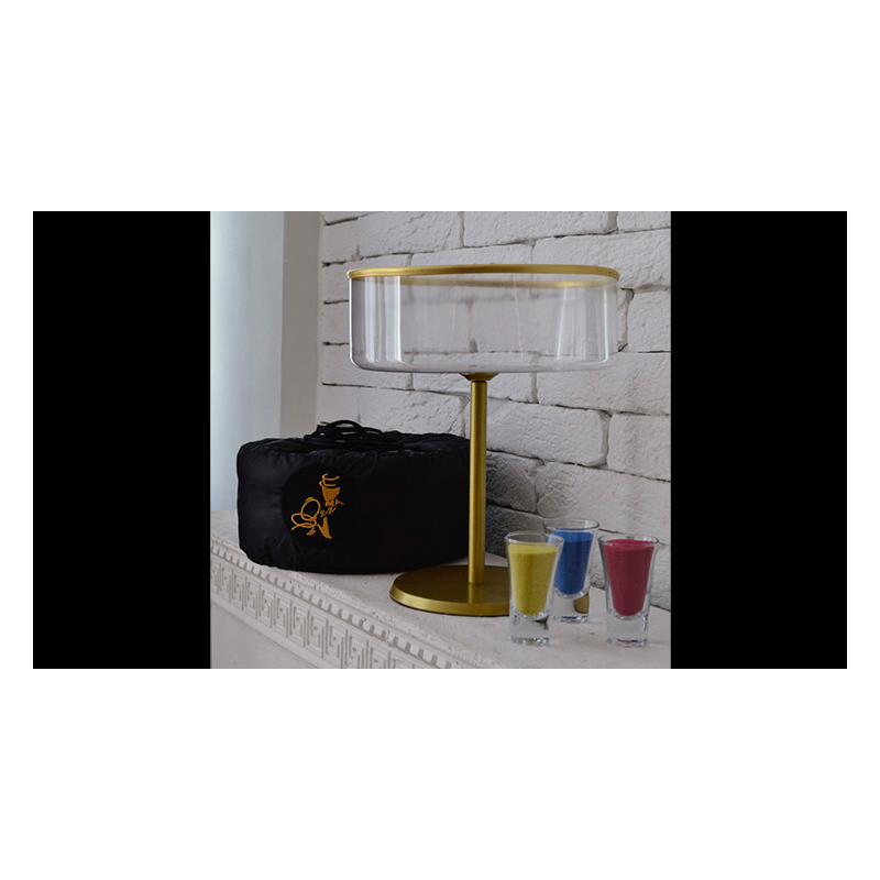 Compact Vase GOLD by Victor Voitko - Trick